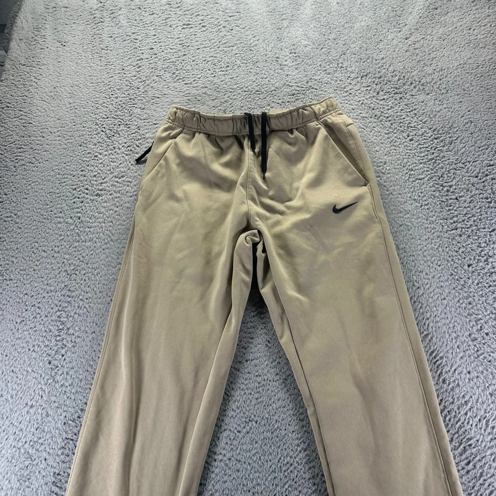 Nike Therma-Fit Sweatpants Mens M Beige Straight Performance Sports Activewear - Picture 2 of 9